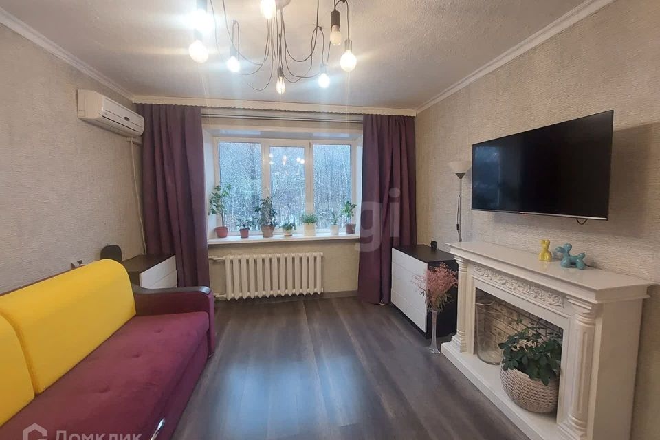 Продаётся 3-комнатная квартира, 64.7 м²
