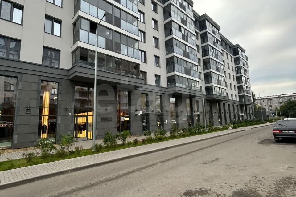 Продаётся 4-комнатная квартира, 81.57 м²