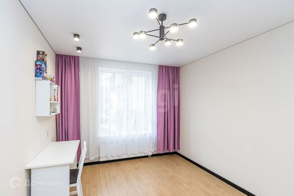 Продаётся 3-комнатная квартира, 84 м²