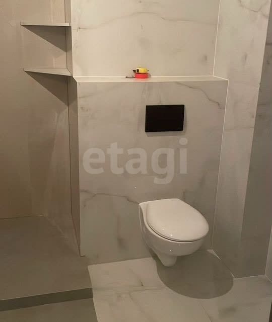 Продаётся 1-комнатная квартира, 46 м²