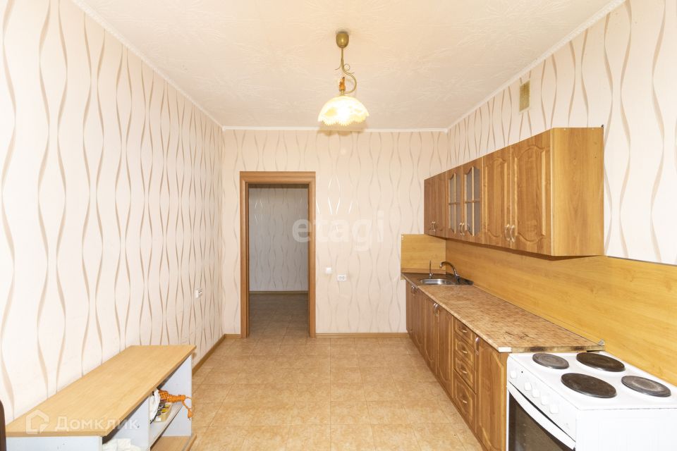 Продаётся 2-комнатная квартира, 67.7 м²