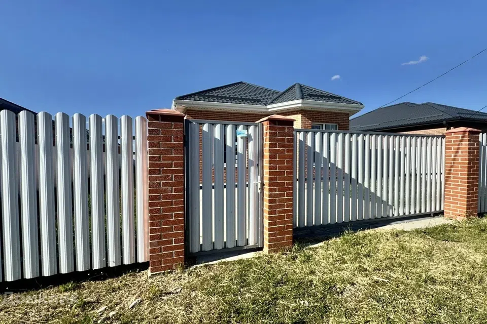 Продаётся 1-этажный дом, 80 м²