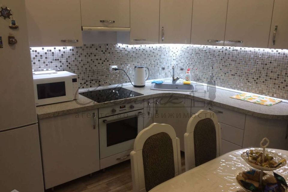 Продаётся 1-комнатная квартира, 44 м²