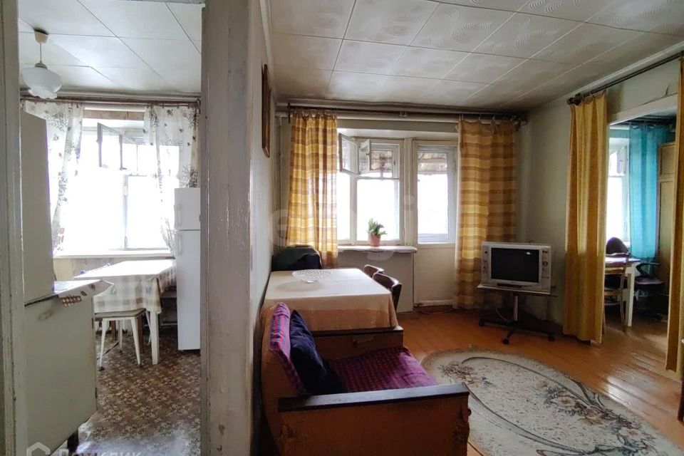 Продаётся 2-комнатная квартира, 42.2 м²