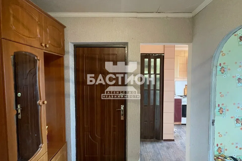 Продаётся 3-комнатная квартира, 64.4 м²