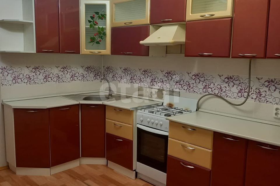 Продаётся 3-комнатная квартира, 82 м²