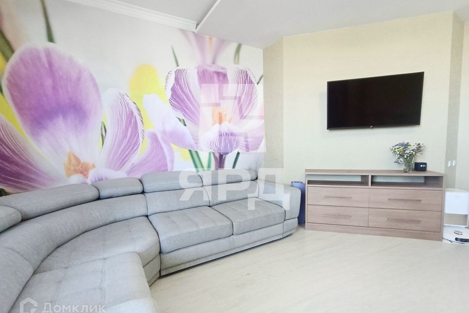 Продаётся 1-комнатная квартира, 55 м²