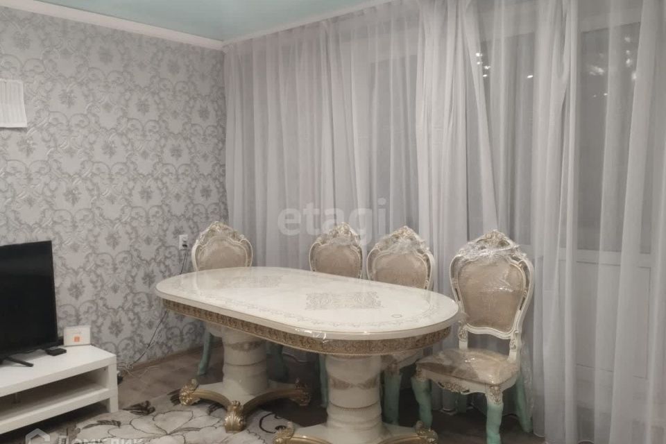 Продаётся 2-комнатная квартира, 53.7 м²