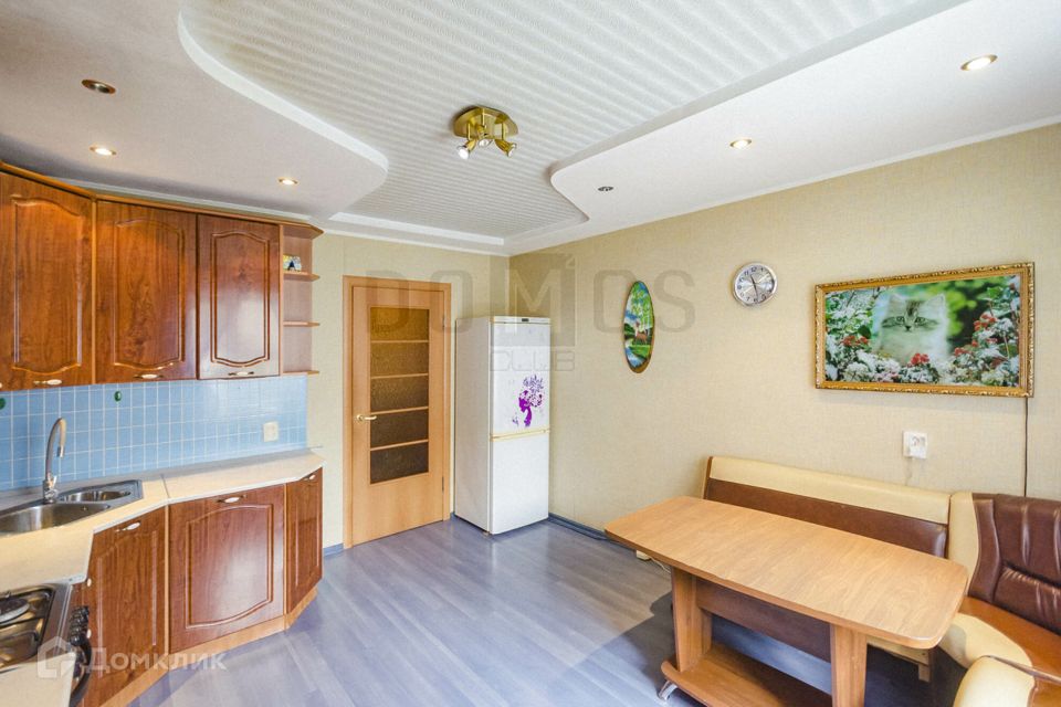 Продаётся 3-комнатная квартира, 77.3 м²