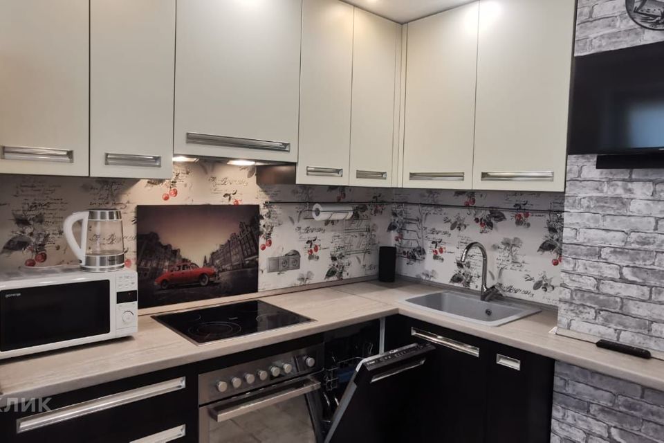 Сдаётся 2-комнатная квартира, 52.4 м²