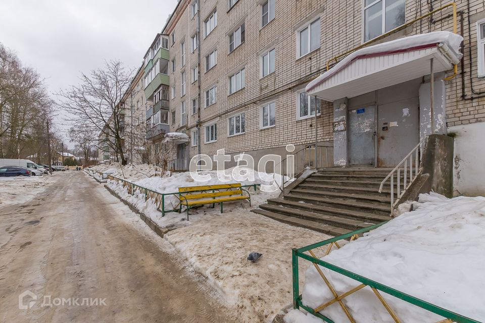 Продаётся 3-комнатная квартира, 60.8 м²