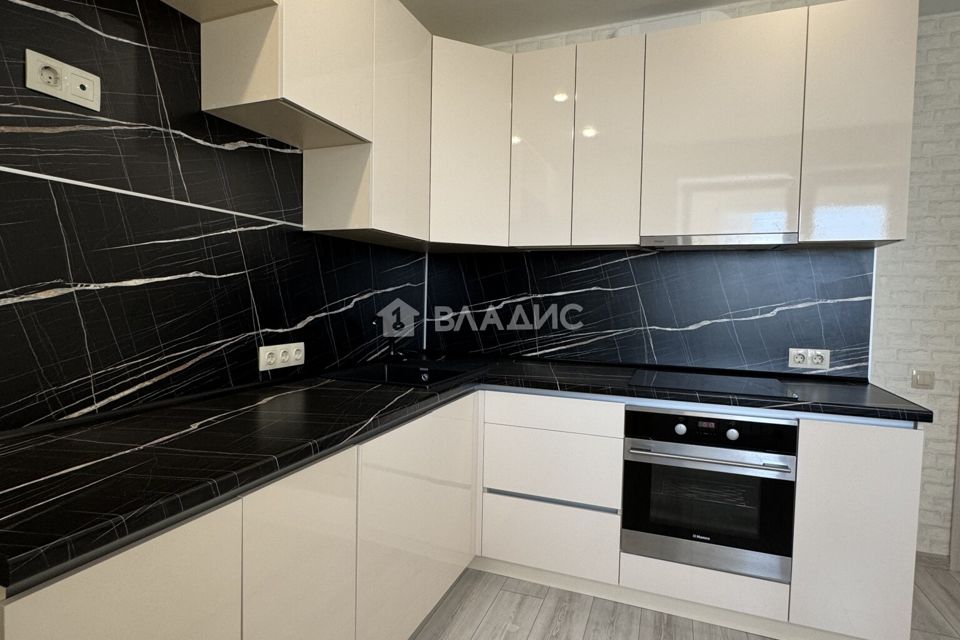 Продаётся 2-комнатная квартира, 63.64 м²