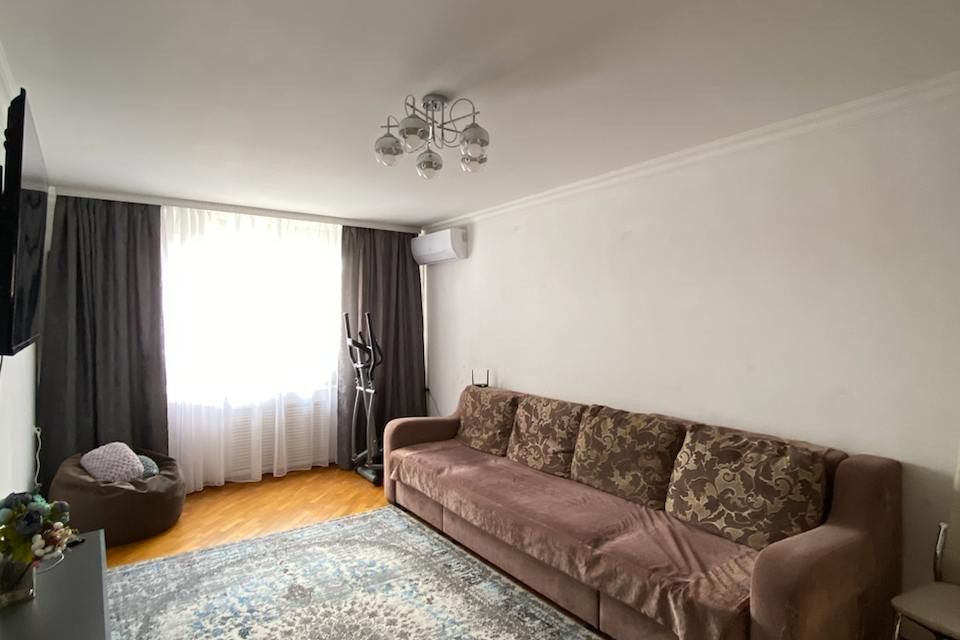 Продаётся 2-комнатная квартира, 54.7 м²