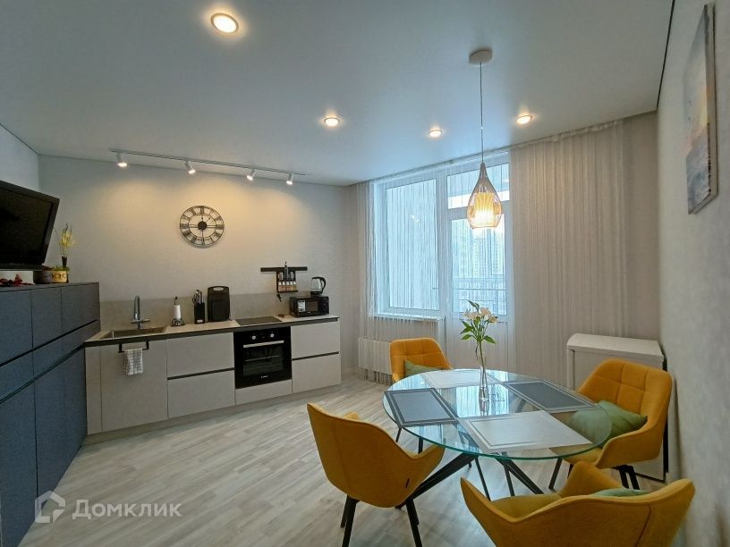 Продаётся 1-комнатная квартира, 53 м²