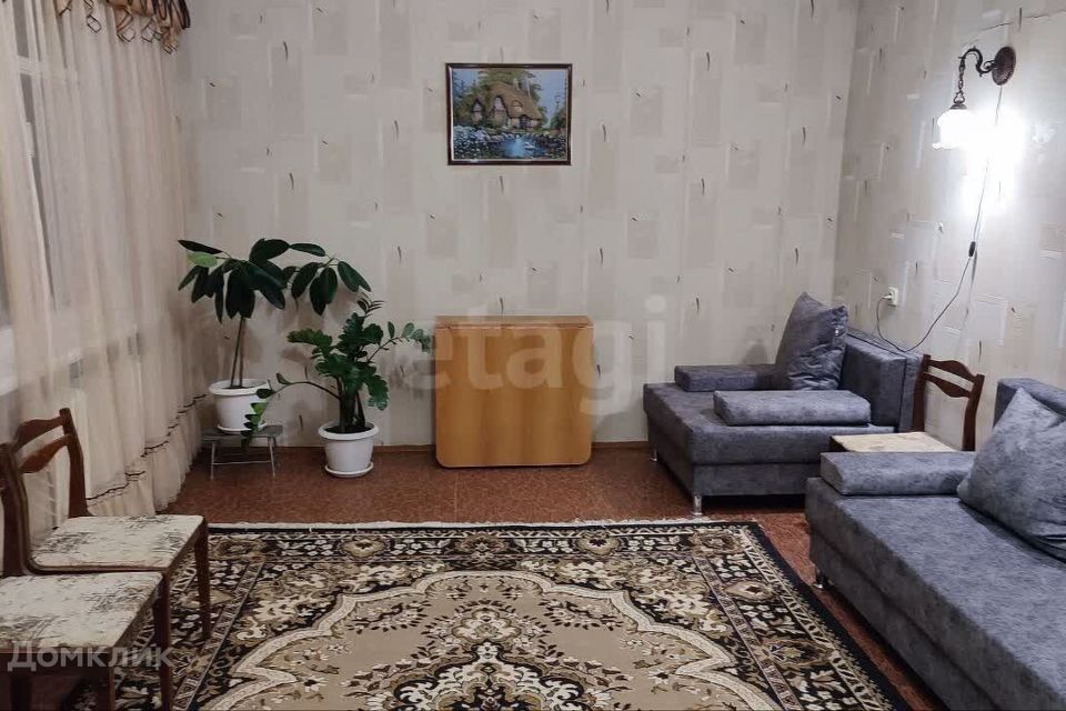 Сдаётся 5-комнатная квартира, 90 м²