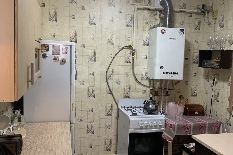 Продаётся 2-комнатная квартира, 41.6 м²