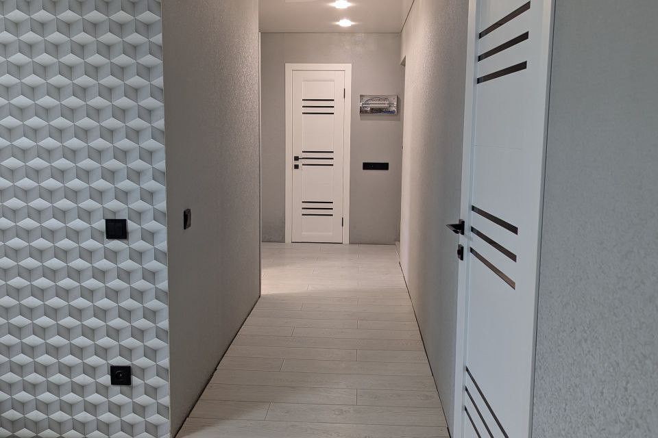 Продаётся 3-комнатная квартира, 57.3 м²
