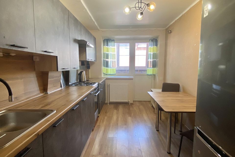 Сдаётся 1-комнатная квартира, 35 м²
