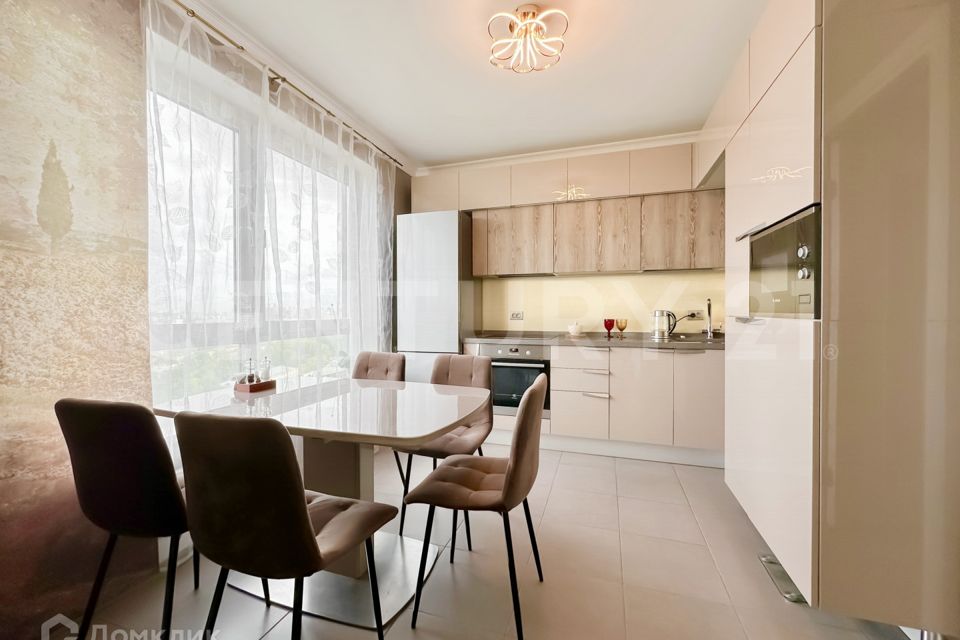 Продаётся 3-комнатная квартира, 93.1 м²