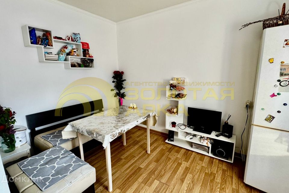 Продаётся 2-комнатная квартира, 58.2 м²
