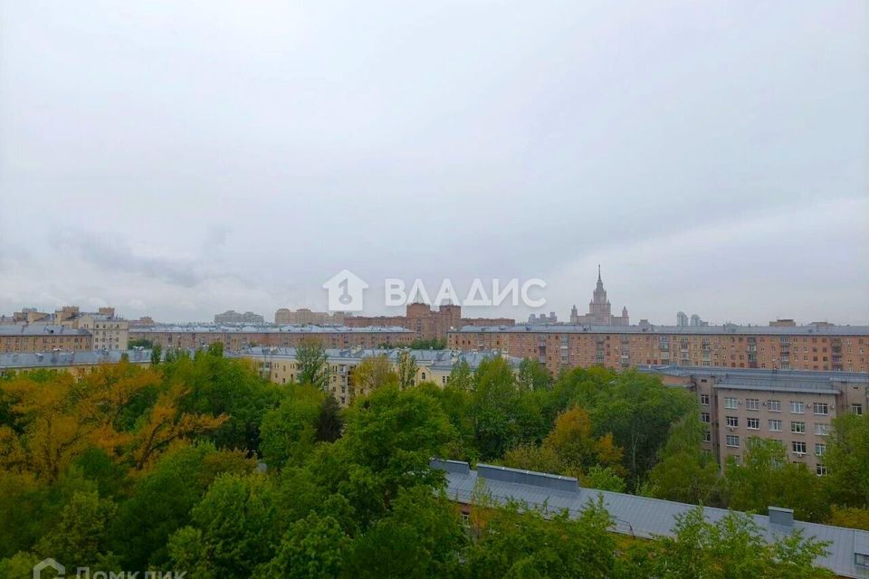 Продаётся 1-комнатная квартира, 35.8 м²