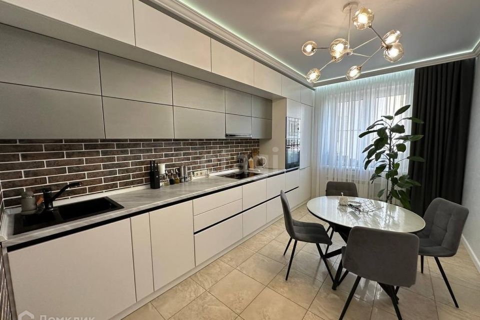 Продаётся 3-комнатная квартира, 89 м²