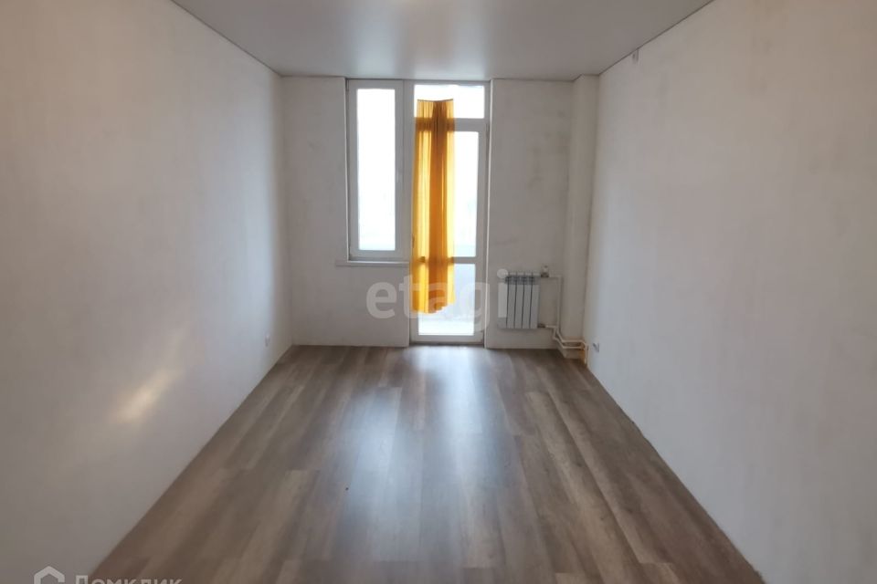Продаётся 2-комнатная квартира, 61.8 м²