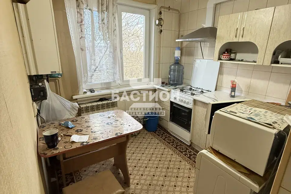 Продаётся 3-комнатная квартира, 59.5 м²