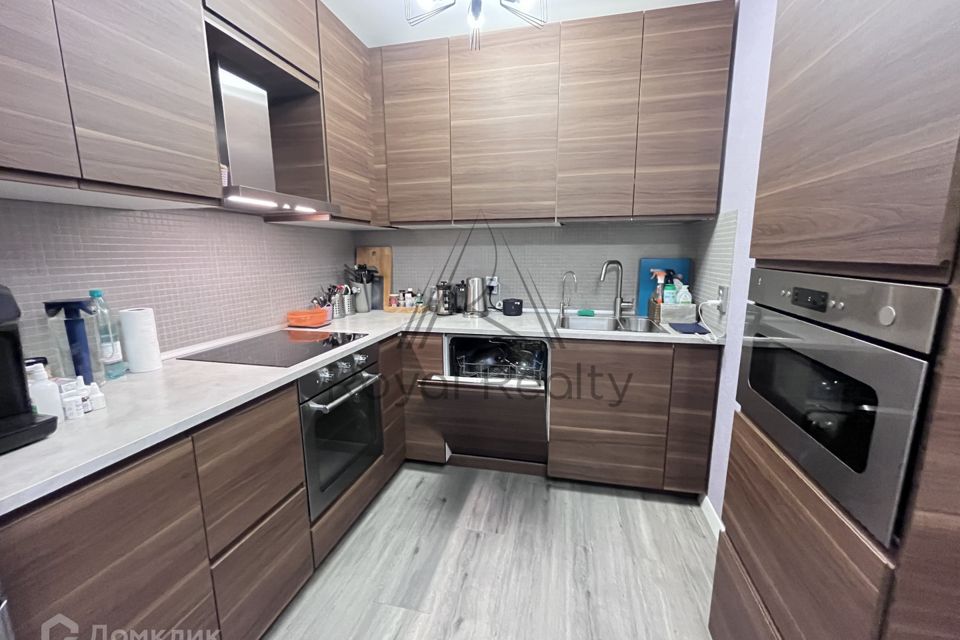 Продаётся 2-комнатная квартира, 58 м²