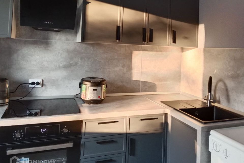 Продаётся 4-комнатная квартира, 74.5 м²