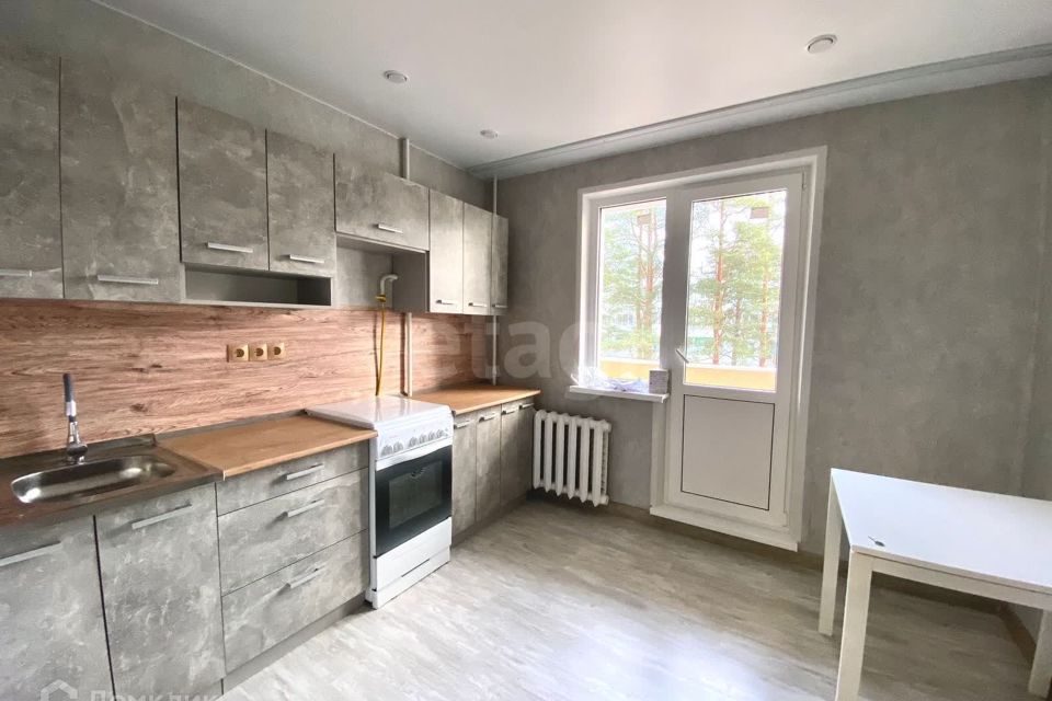 Продаётся 3-комнатная квартира, 65.7 м²