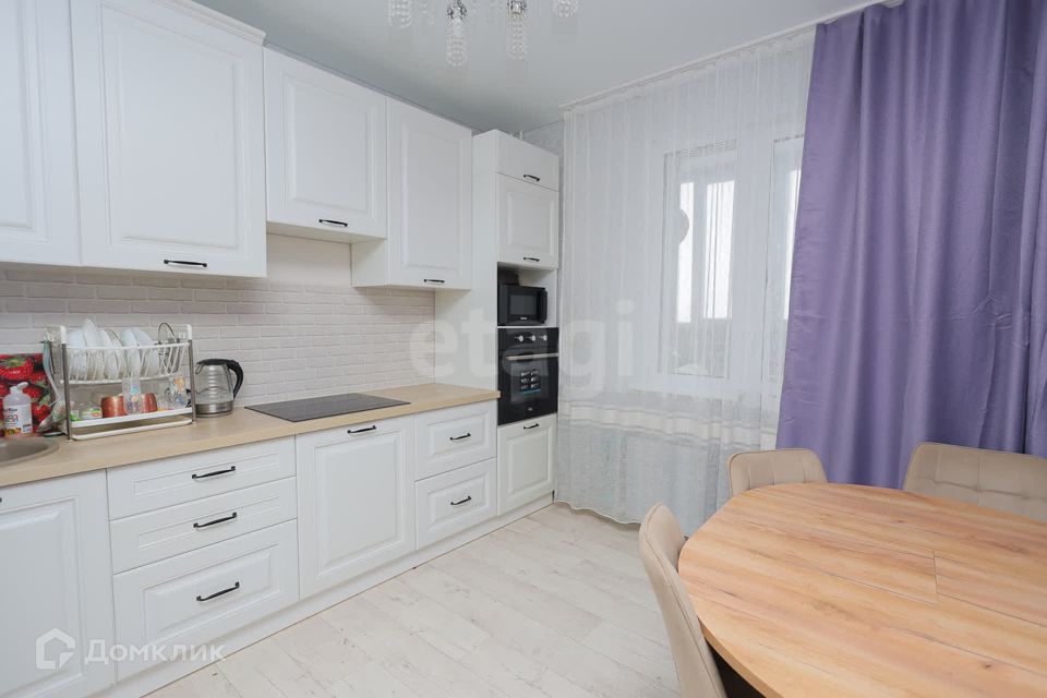 Продаётся 2-комнатная квартира, 60 м²