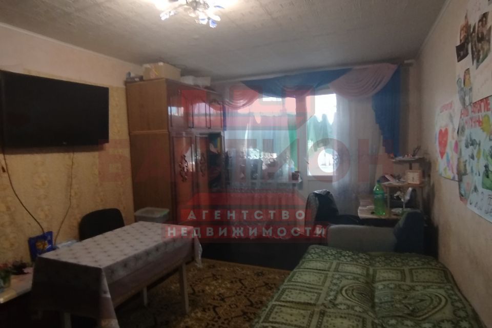 Продаётся 4-комнатная квартира, 82.5 м²