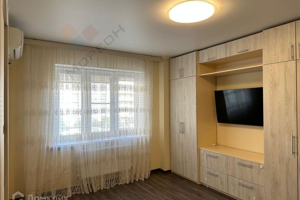 Продаётся 1-комнатная квартира, 37.3 м²
