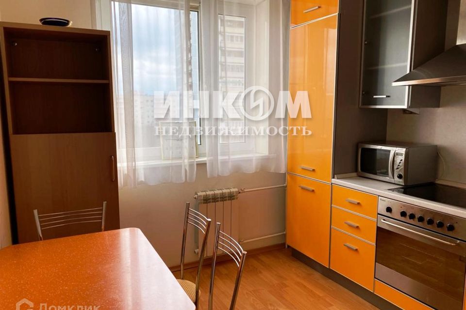 Сдаётся 1-комнатная квартира, 42 м²