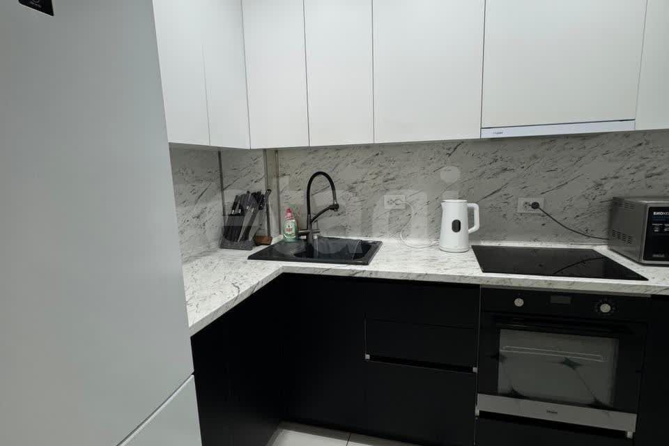 Сдаётся 2-комнатная квартира, 42 м²