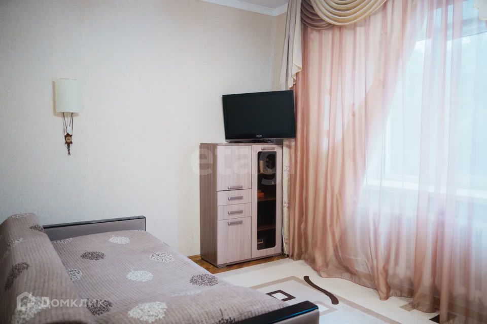 Продаётся 2-комнатная квартира, 62.2 м²