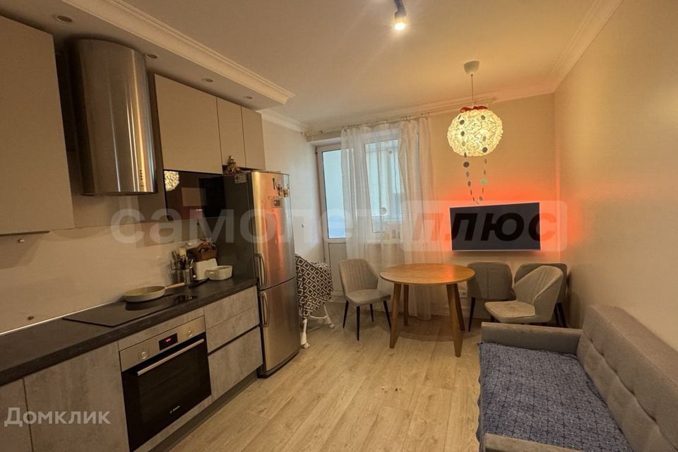 Продаётся 2-комнатная квартира, 55.5 м²