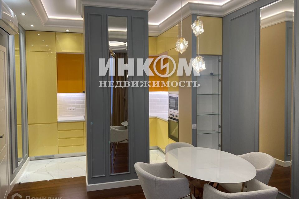 Сдаётся 2-комнатная квартира, 80 м²