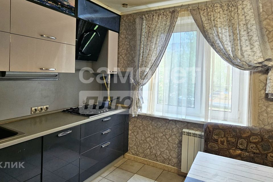 Продаётся 2-комнатная квартира, 49.7 м²