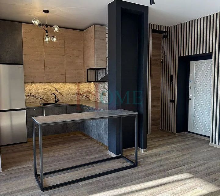 Сдаётся 1-комнатная квартира, 53 м²