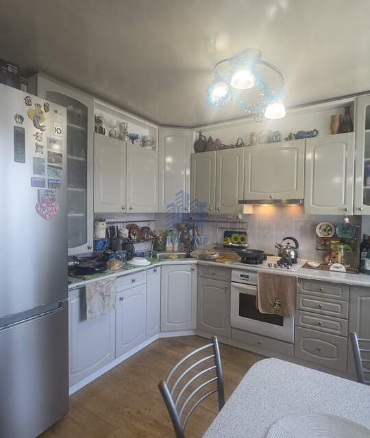 Продаётся 4-комнатная квартира, 85 м²