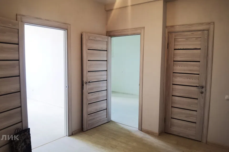 Продаётся 1-комнатная квартира, 48 м²