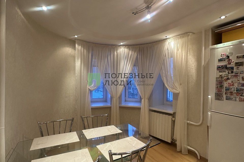 Продаётся 3-комнатная квартира, 95 м²
