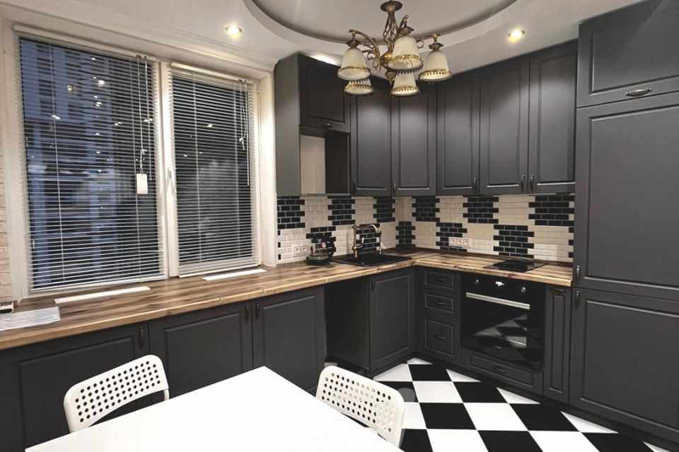 Сдаётся 3-комнатная квартира, 60.8 м²