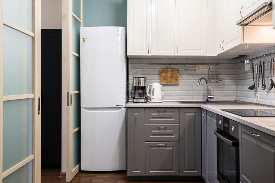 Сдаётся 2-комнатная квартира, 54 м²