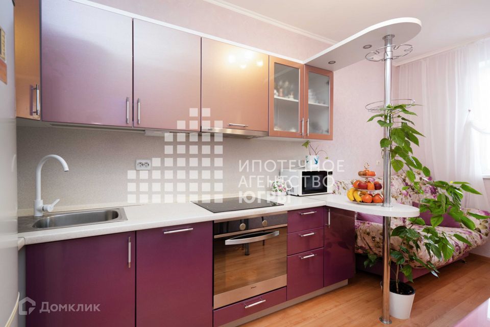 Продаётся 1-комнатная квартира, 45.6 м²