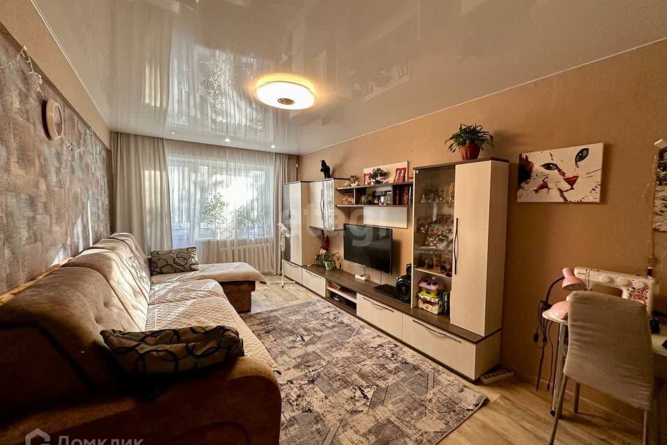 Продаётся 3-комнатная квартира, 63.9 м²