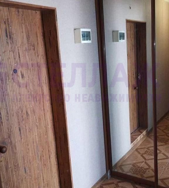 Продаётся 4-комнатная квартира, 61.9 м²