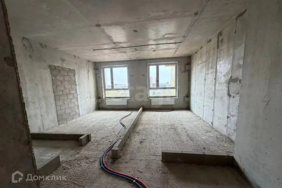 Продаётся 1-комнатная квартира, 37.6 м²